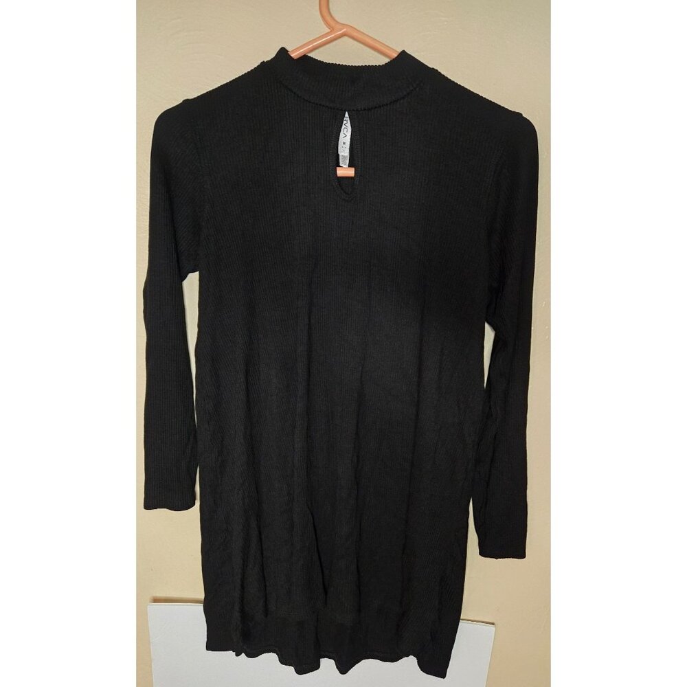 RVCA Ribbed Flowy Hi/Lo Dress With Mock Neck With Keyhole Accents Size Med